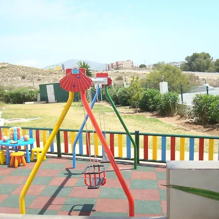 Impressive In Ground Floor With Terrace Of 2 Rooms, A A And Pool 4 * Playas de Vera